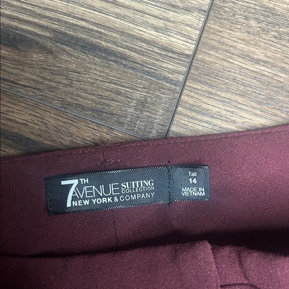 NY&Co 7th Avenue Dress Pants Women’s 14 Tall Burgundy- 36 in inseam - Picture 4 of 5